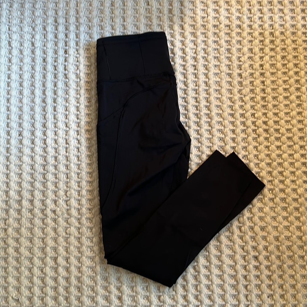 Lululemon fast & free 25” leggings with pockets